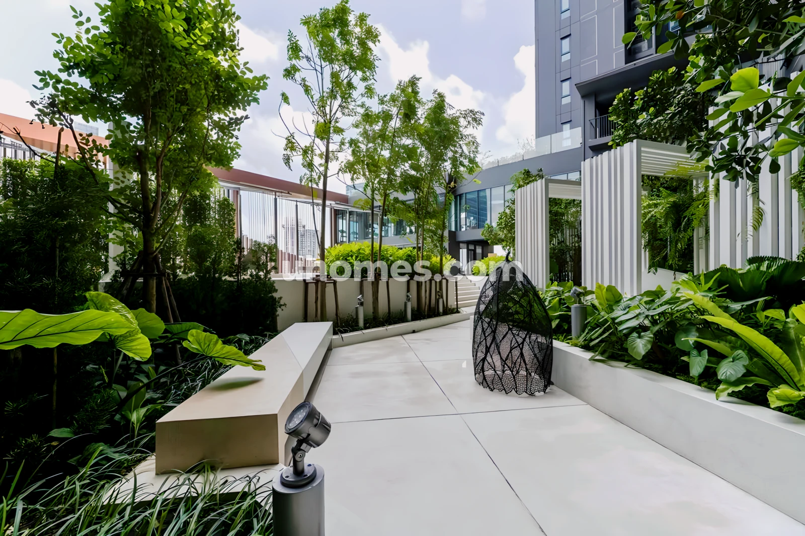 C Ekkamai Condominium